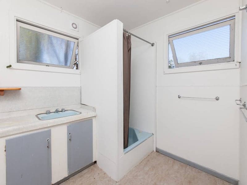 2 Lamont Road, Wilston - Thumbnail 8
