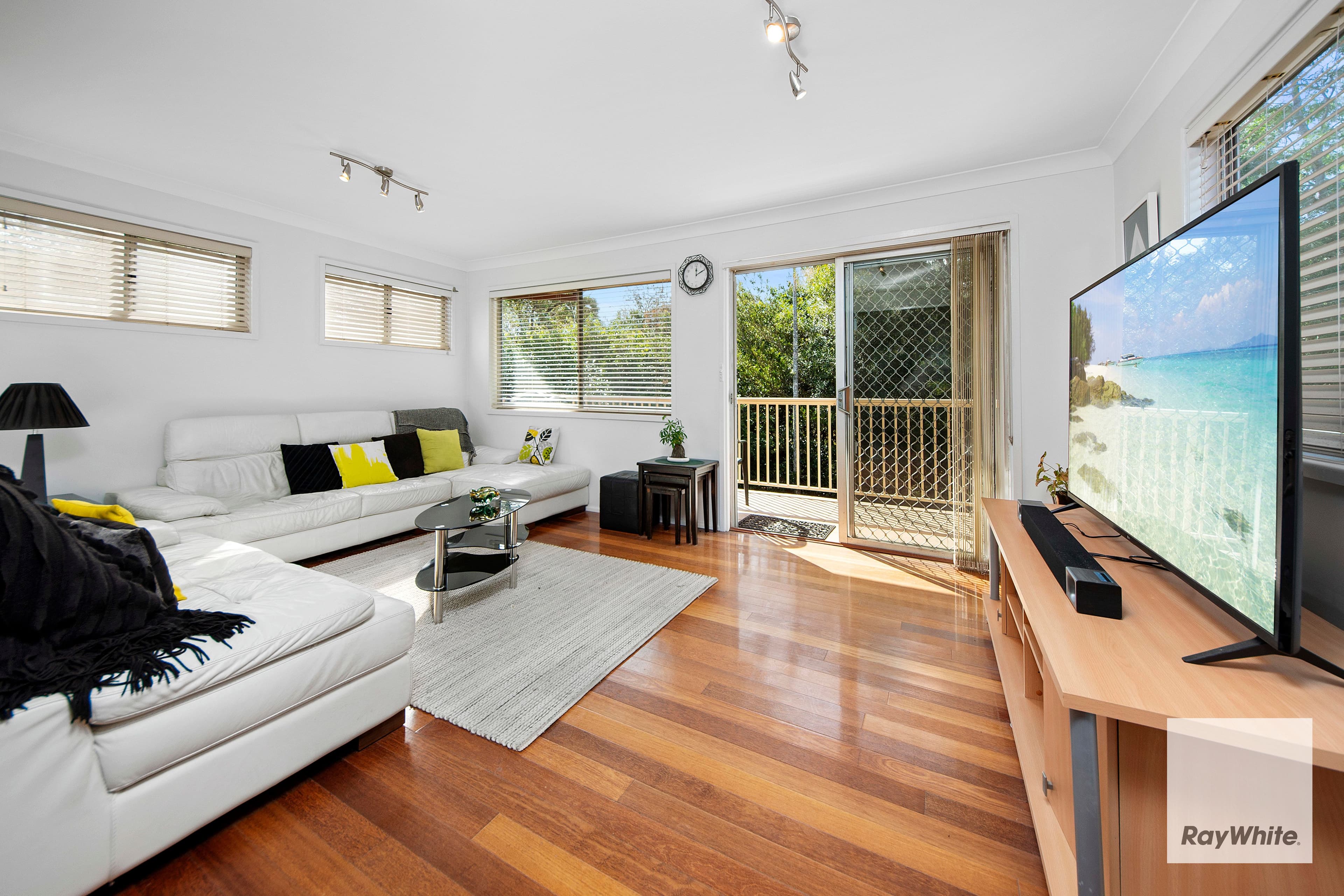 5 Van Dieman Place, Caringbah NSW 2229, Caringbah - Thumbnail 2