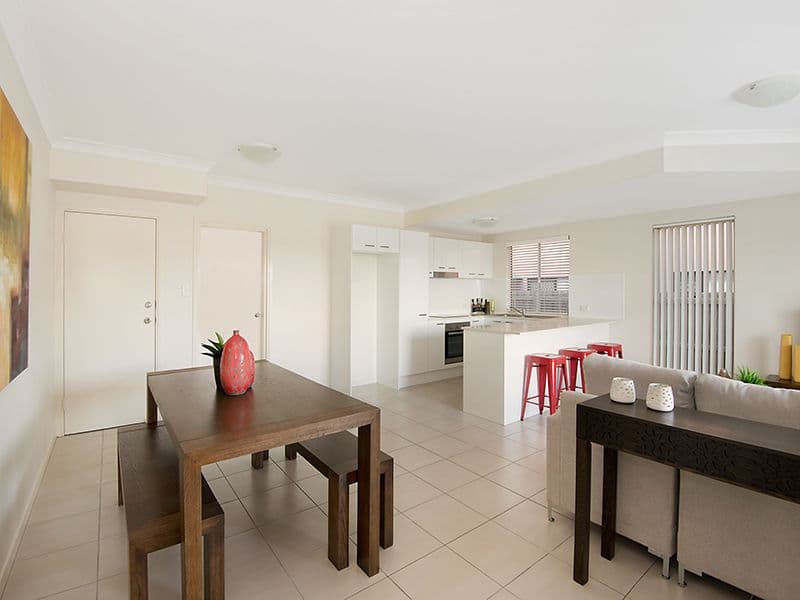 18 Zenith Avenue, CHERMSIDE QLD 4032, Chermside - Thumbnail 4