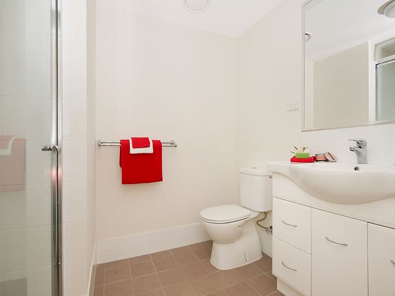 18 Zenith Avenue, CHERMSIDE QLD 4032, Chermside - Thumbnail 7
