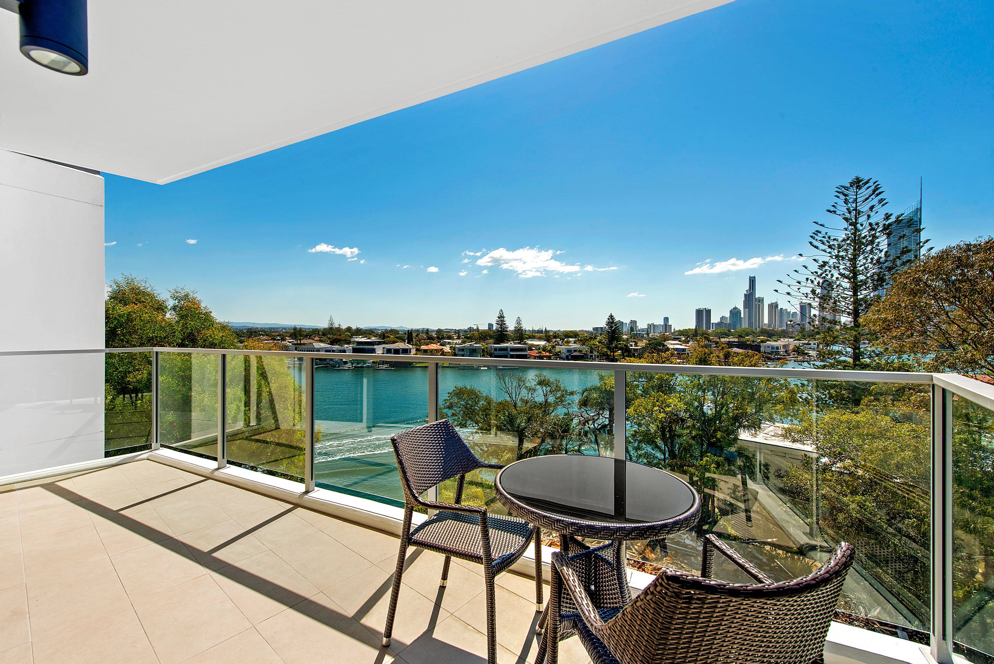 19 Cannes Avenue, Surfers Paradise QLD 4217, Surfers Paradise - Thumbnail 2