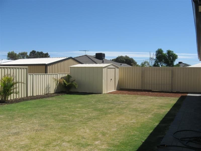 4 Pinker Crescent, MAIDA VALE WA 6057, Maida Vale - Thumbnail 7