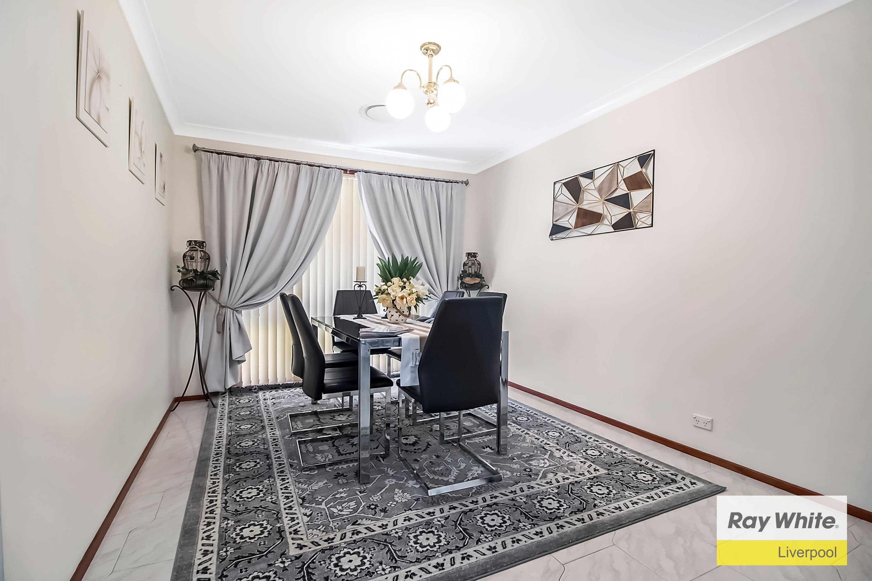 9 Heron Place, Hinchinbrook - Thumbnail 4