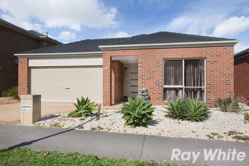 7 Joseph Banks Drive, Pakenham VIC 3810, Pakenham - Image 1