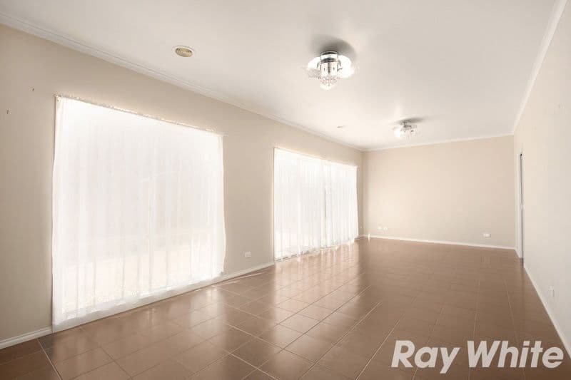 7 Joseph Banks Drive, Pakenham VIC 3810, Pakenham - Thumbnail 8