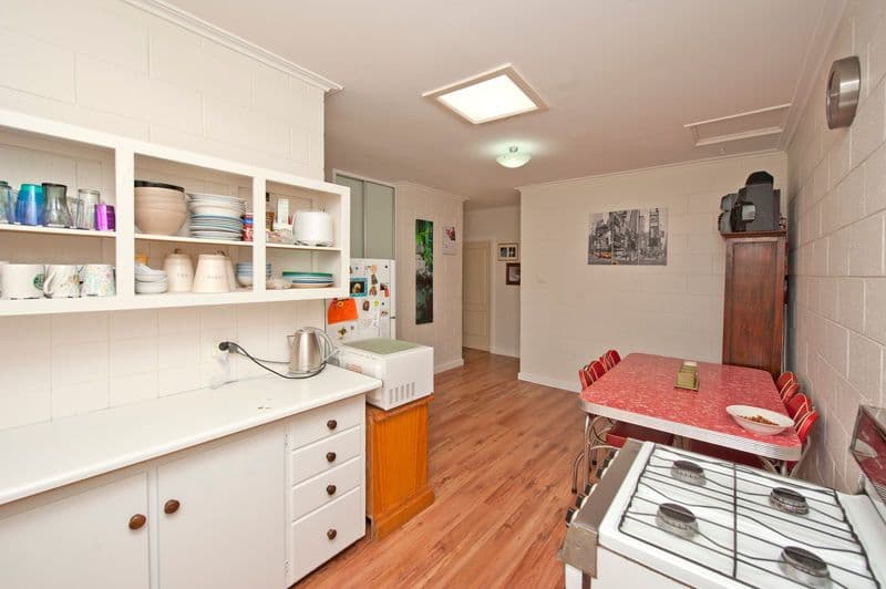 16 Beatty Avenue, TAPEROO SA 5017, Taperoo - Thumbnail 4