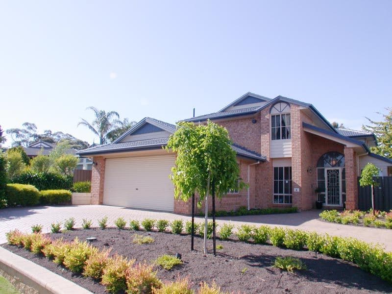 8  Houndsgate Court, ONKAPARINGA HILLS SA 5163, Onkaparinga Hills - Thumbnail 3