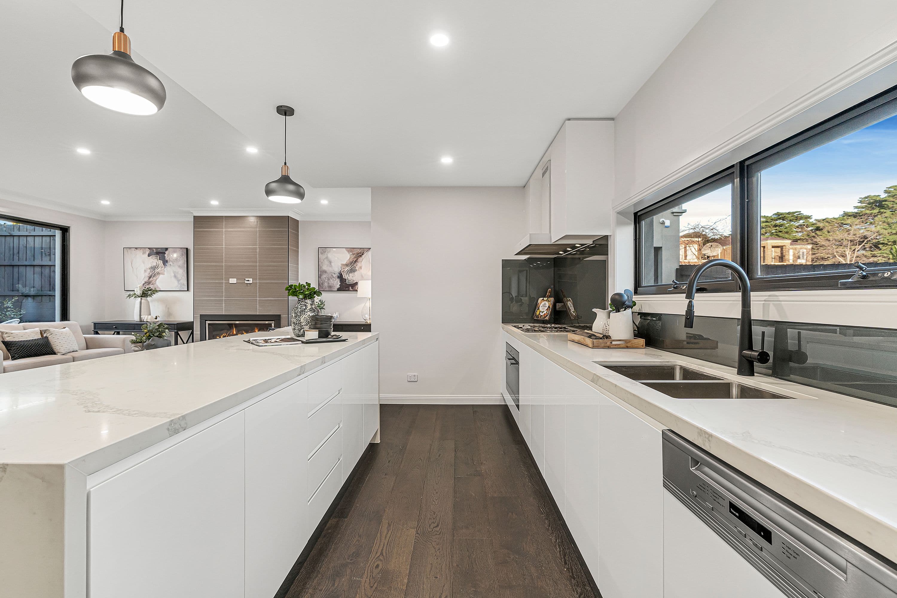 52 Pepperell Avenue, Glen Waverley VIC 3150, Glen Waverley - Thumbnail 3