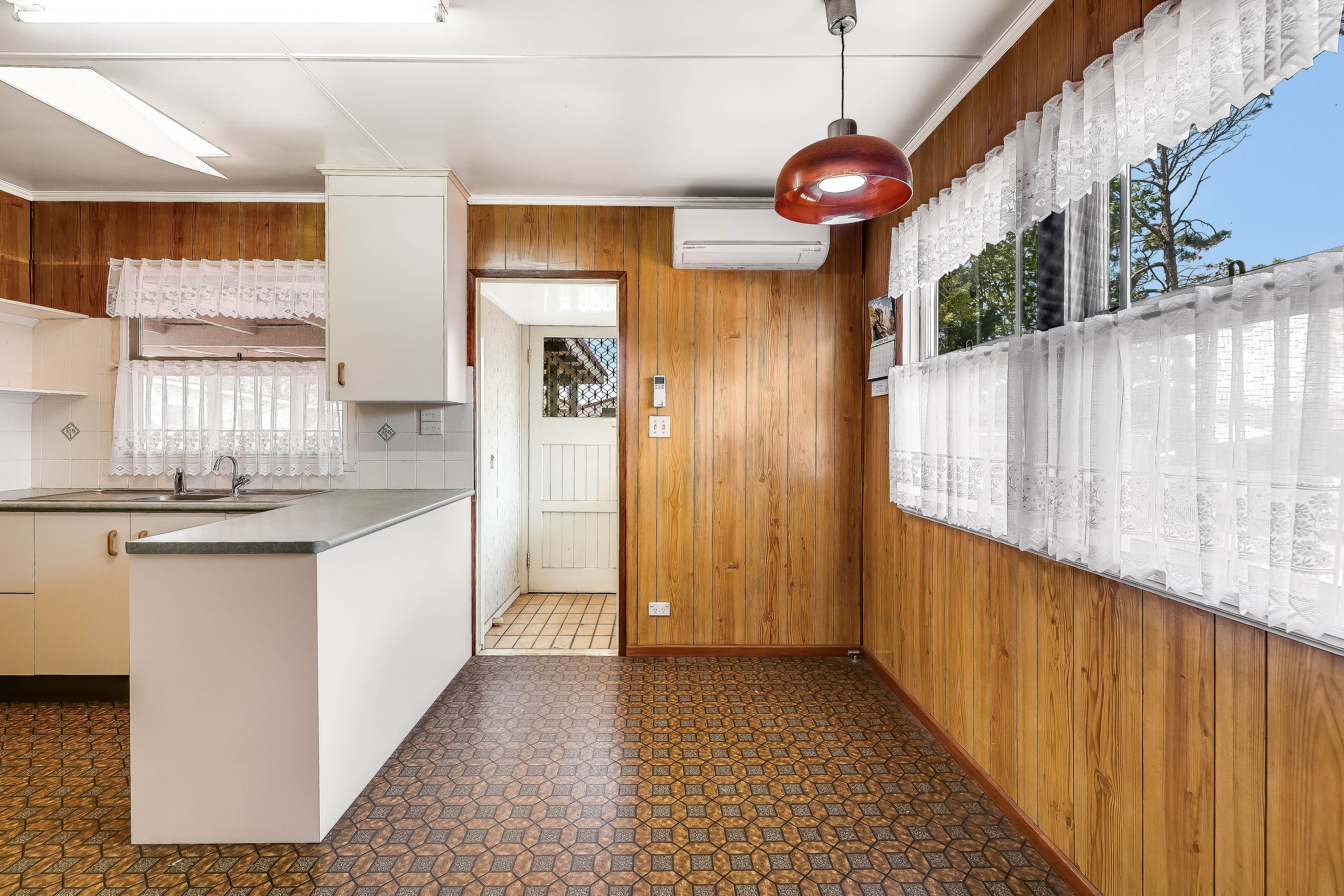 149 Alderley Street, Centenary Heights QLD 4350, Centenary Heights - Thumbnail 3