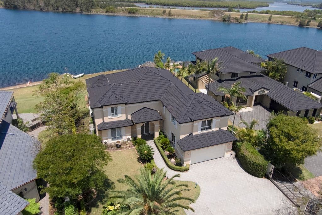 2a Kim Court, Helensvale QLD 4212, Helensvale - Thumbnail 2