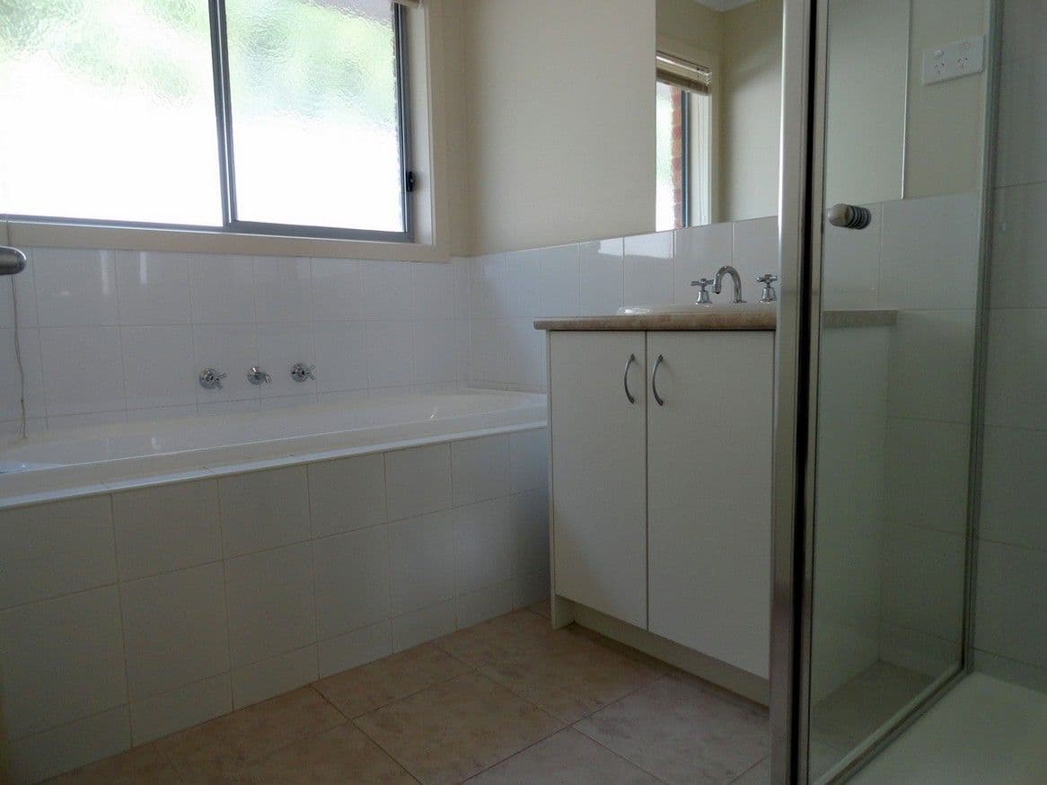 25 Brinkhill Drive, MERNDA VIC 3754, Mernda - Thumbnail 7