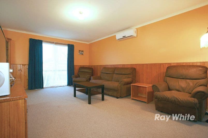 21 Greenmantle Close, CRANBOURNE VIC 3977, Cranbourne West - Thumbnail 5
