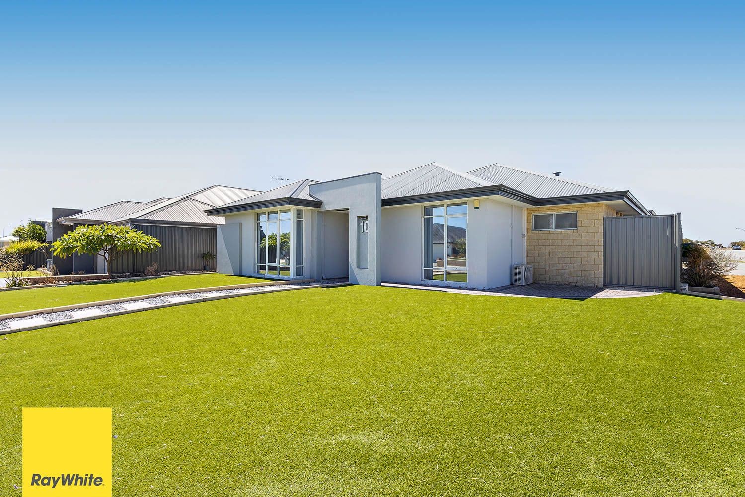 10 Pomodora Avenue, Landsdale WA 6065, Landsdale - Thumbnail 2