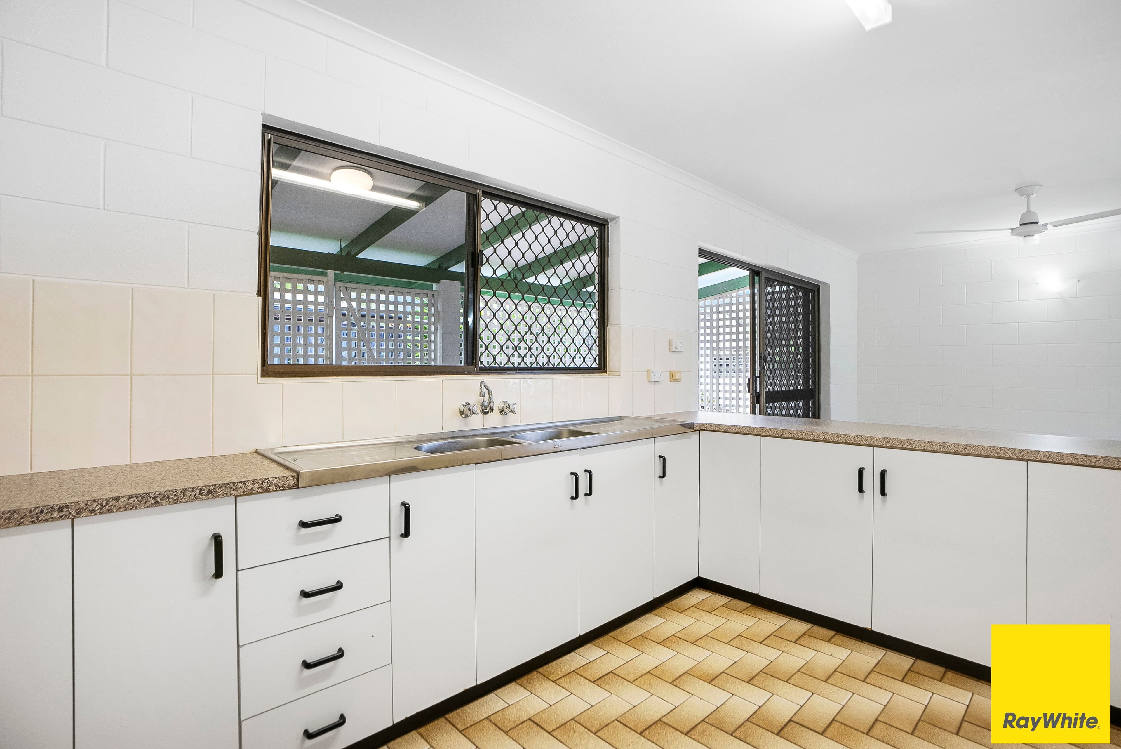 51 Mazlin Street, Edge Hill QLD 4870, Edge Hill - Thumbnail 5