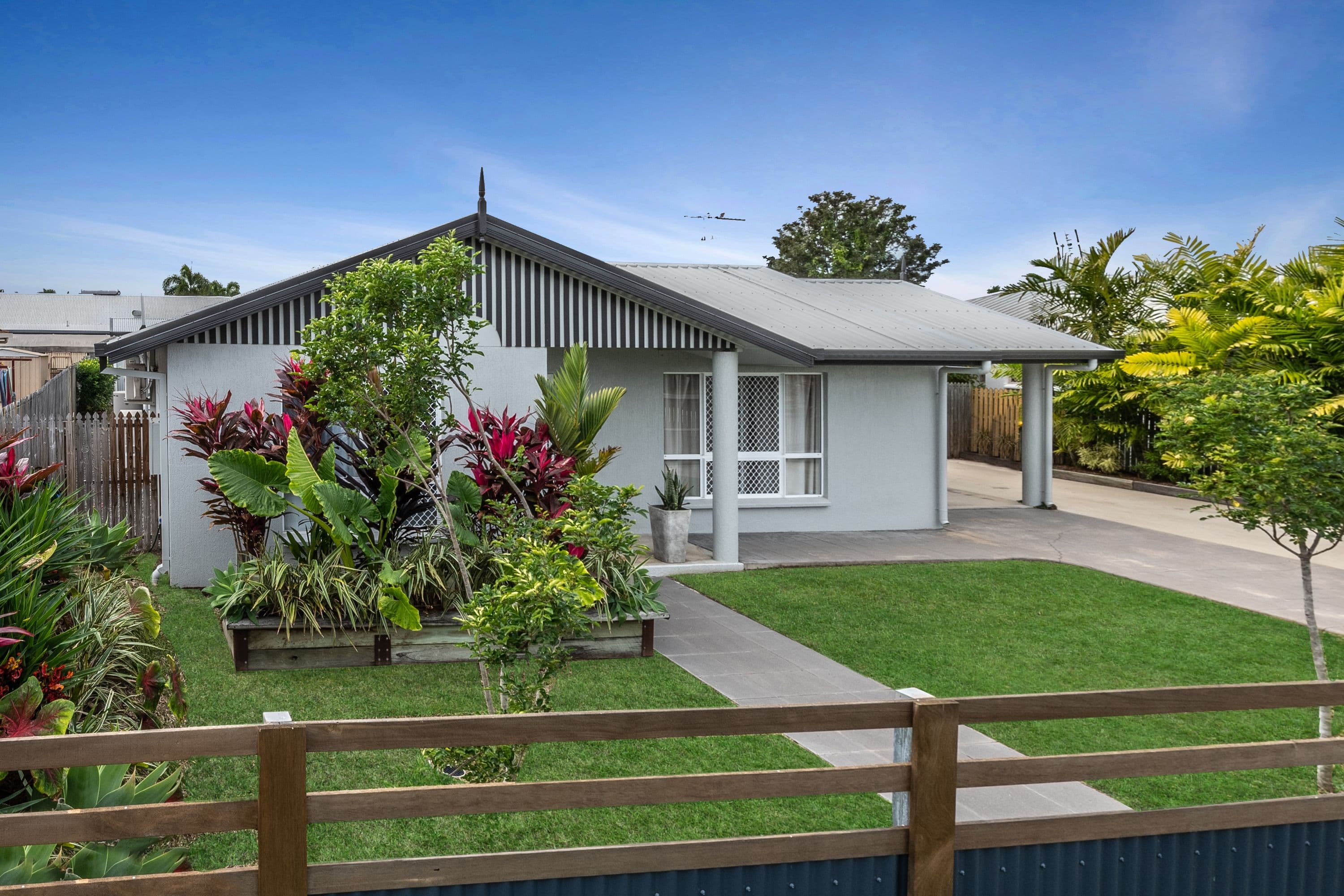 6 Avon Avenue, Kirwan QLD 4817, Kirwan - Image 1