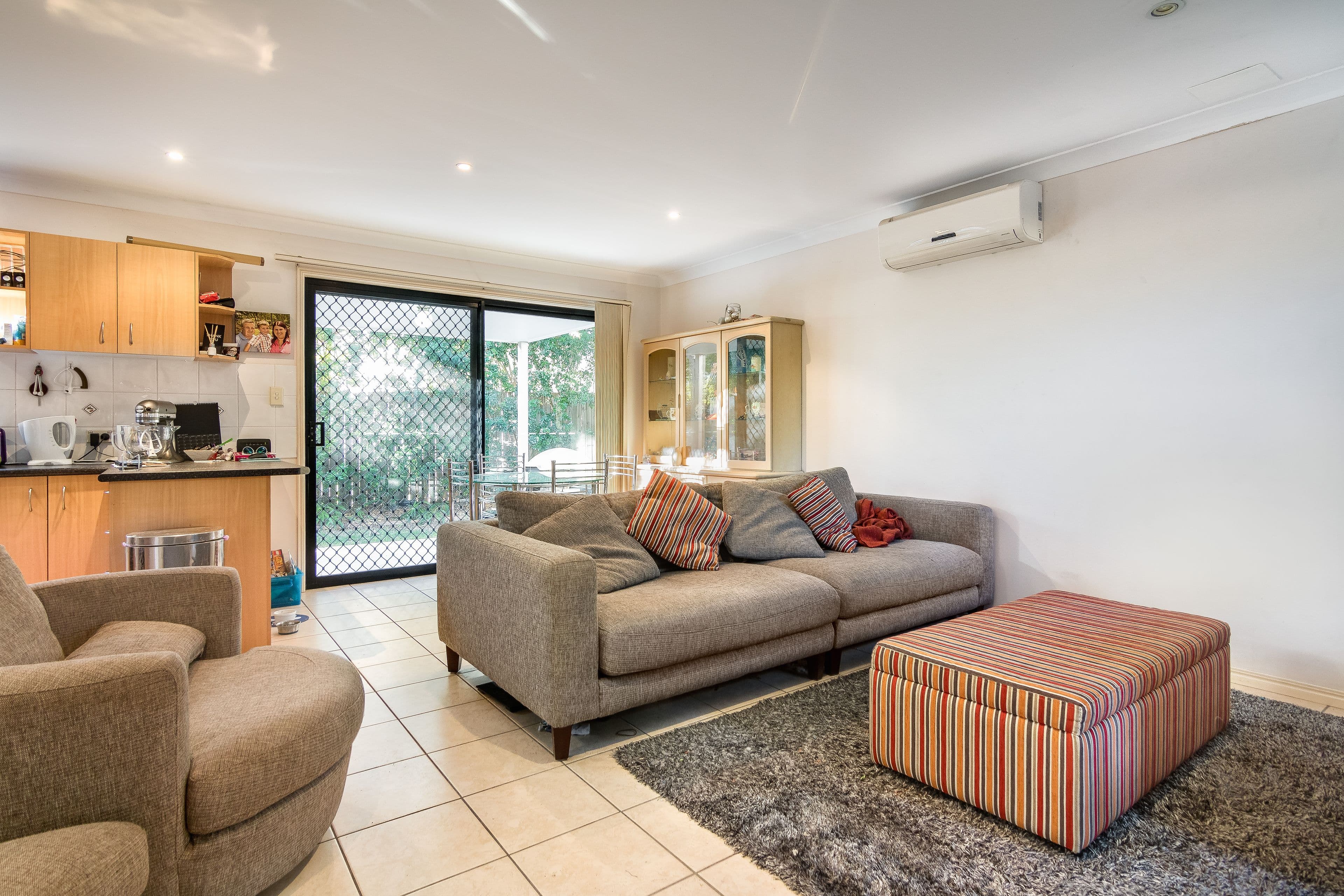 21 Broughton Road, Kedron QLD 4031, Kedron - Thumbnail 2