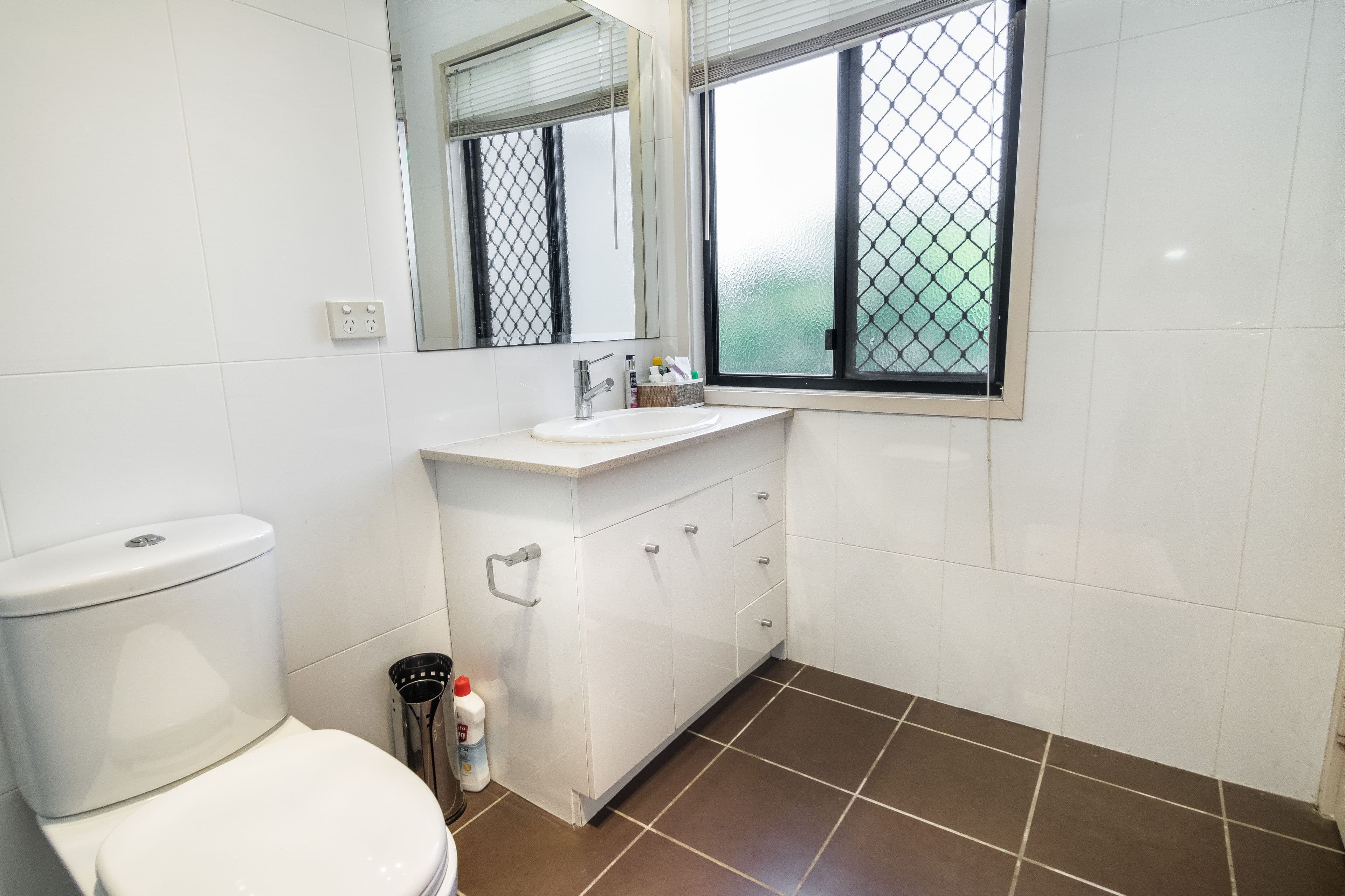 21 Broughton Road, Kedron QLD 4031, Kedron - Thumbnail 7