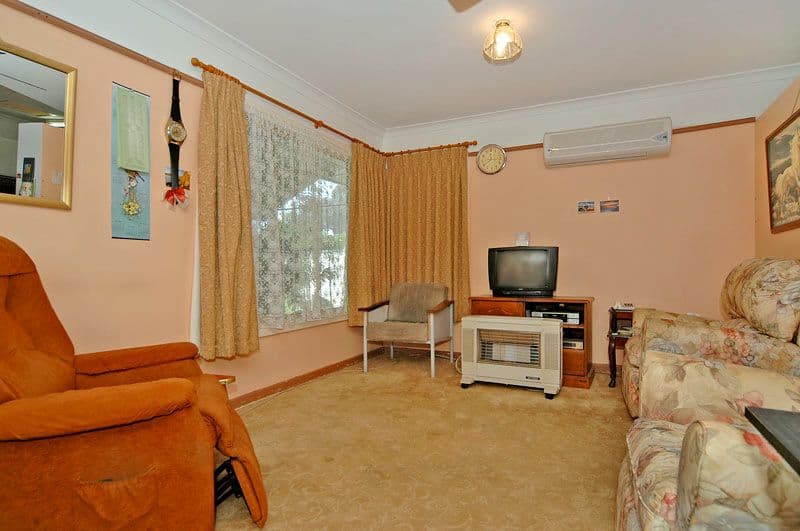 29  Devenish Road, LOCKRIDGE WA 6054, Lockridge - Thumbnail 3