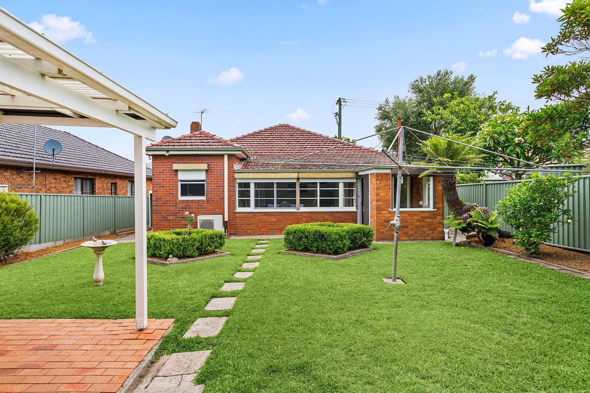 44 Jubilee Avenue, Beverley Park NSW 2217, Beverley Park - Thumbnail 2