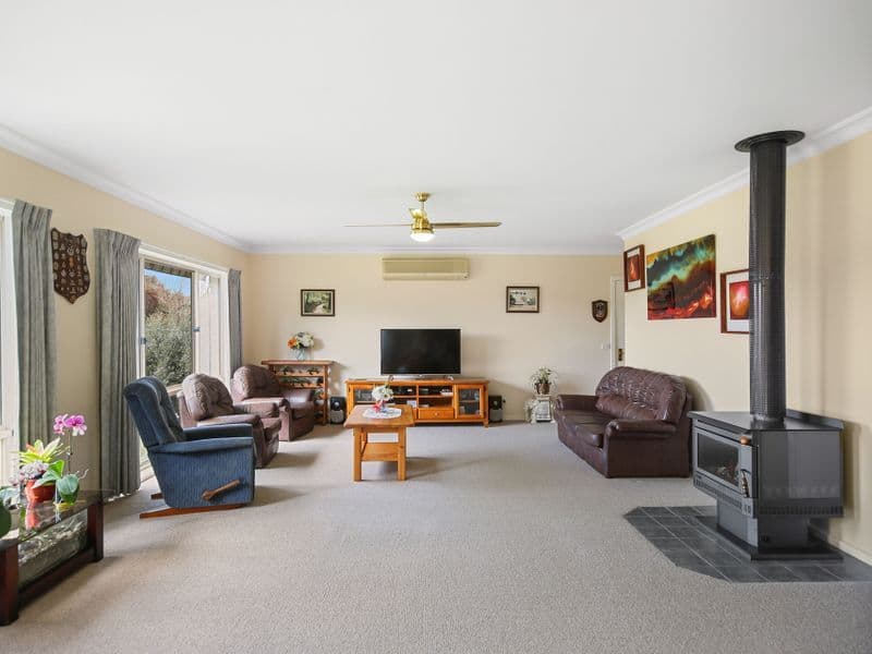 42 Links Road, Mansfield VIC 3722, Mansfield - Thumbnail 3