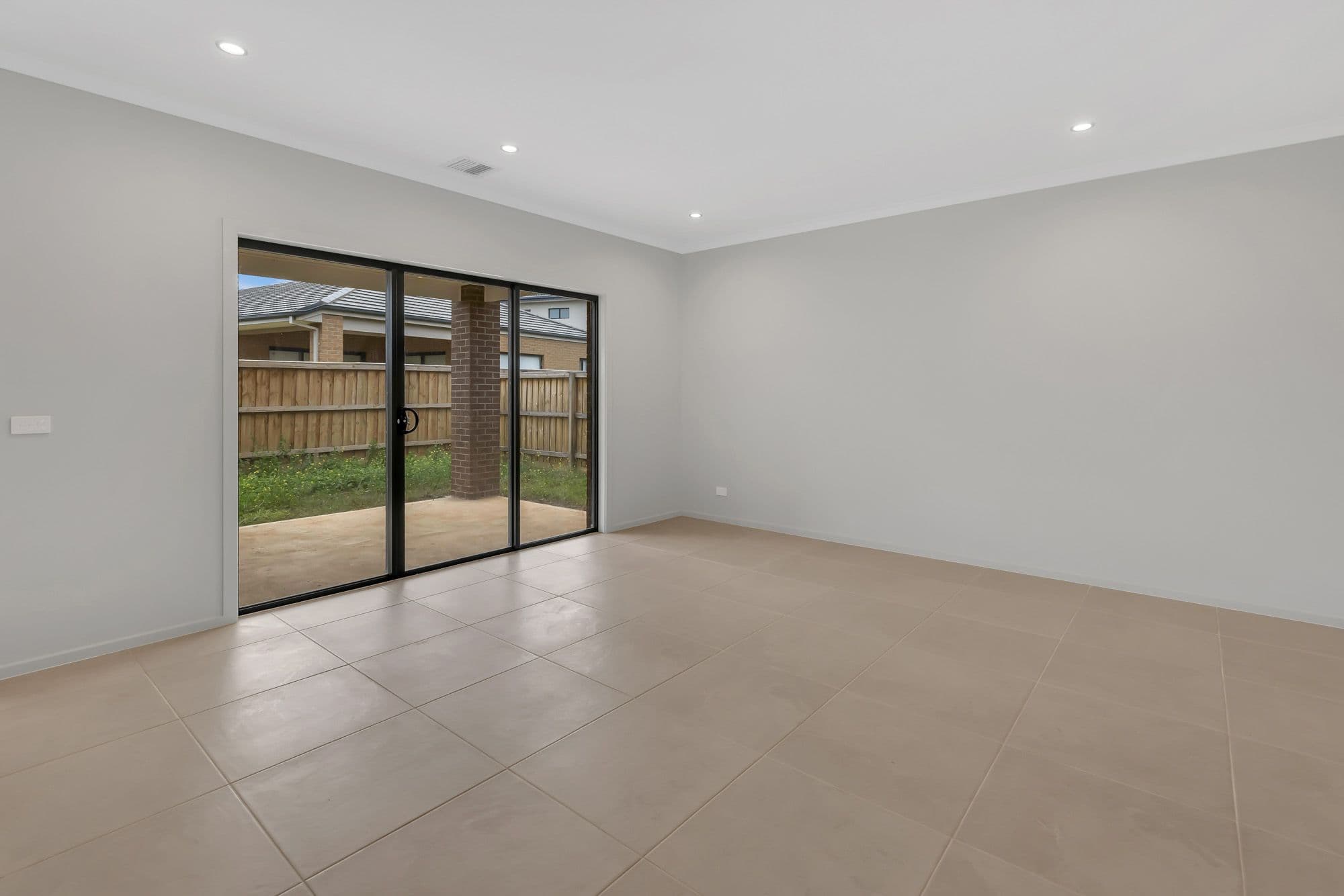 14 Shaw Street, AINTREE VIC 3336, Aintree - Thumbnail 3