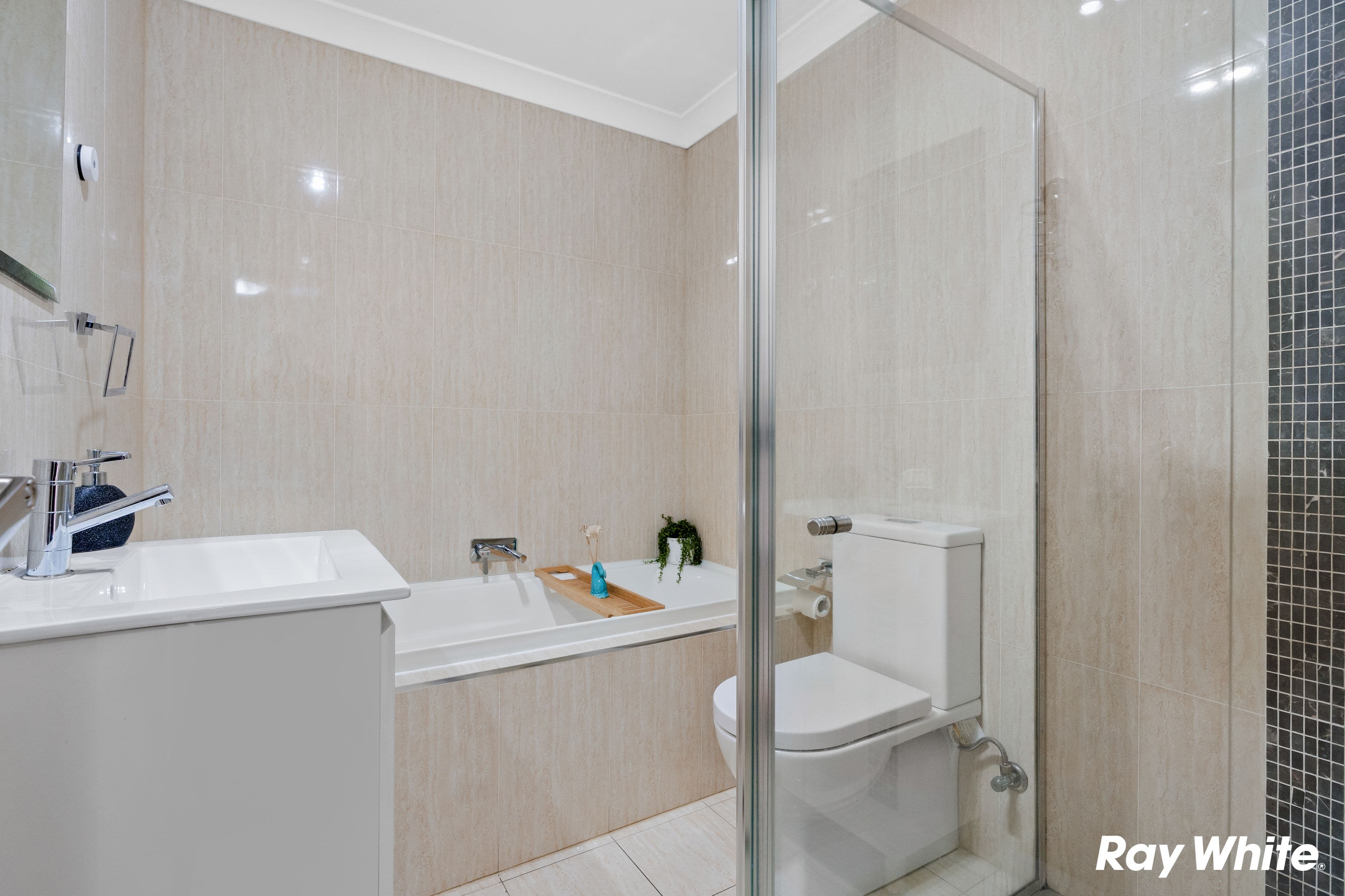7 Norfolk Street, Blacktown NSW 2148, Blacktown - Thumbnail 7
