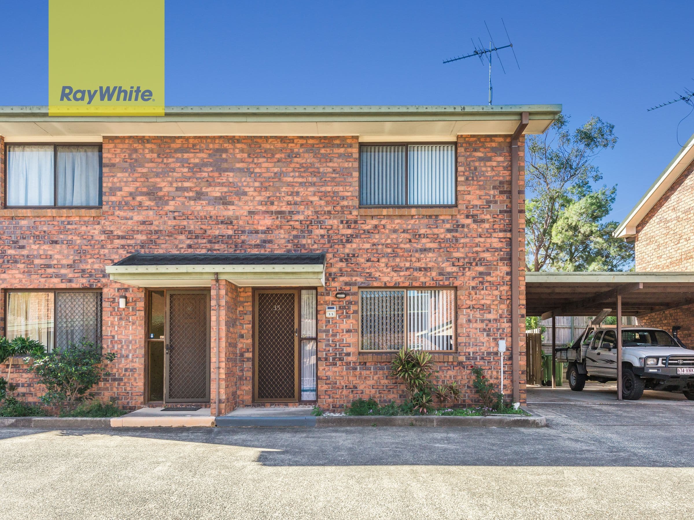 23 Burdekin Vista, Hammond Park, Hammond Park - Image 1