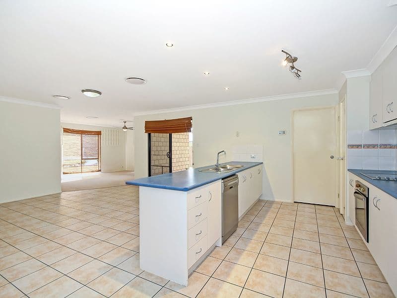 12 Paton Crescent, FOREST LAKE QLD 4078, Forest Lake - Thumbnail 3