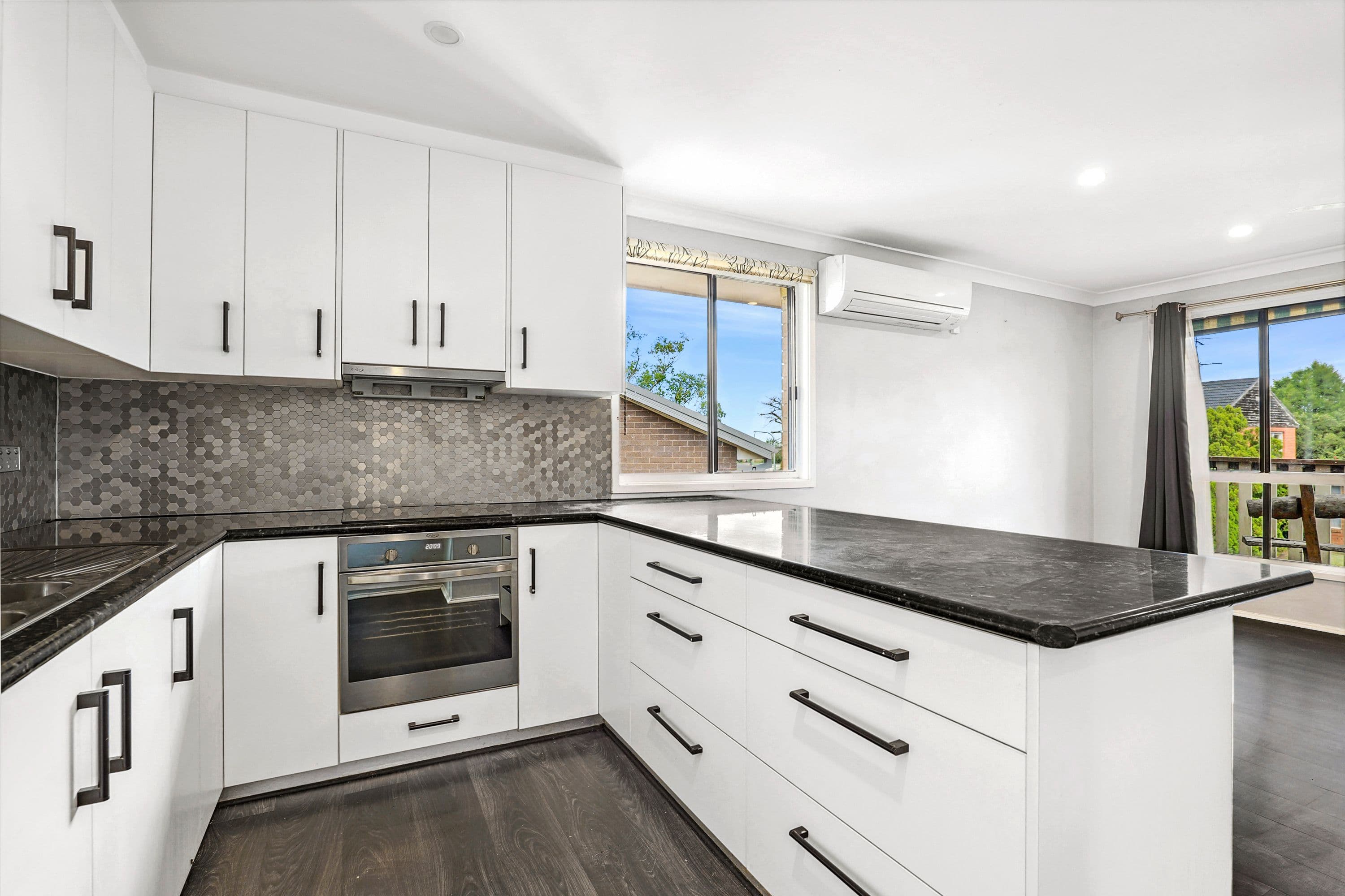 43 Harris Street, Windsor NSW 2756, Windsor - Thumbnail 2