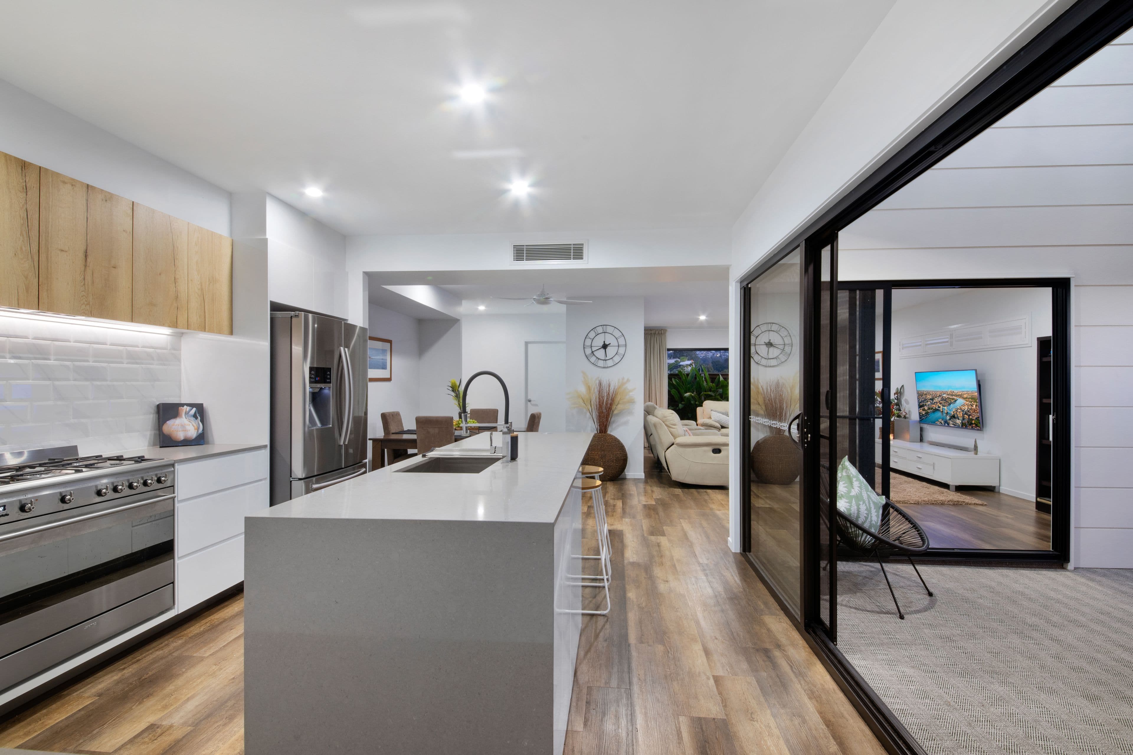 2 Langsford Crescent, Maroochydore QLD 4558, Maroochydore - Thumbnail 4