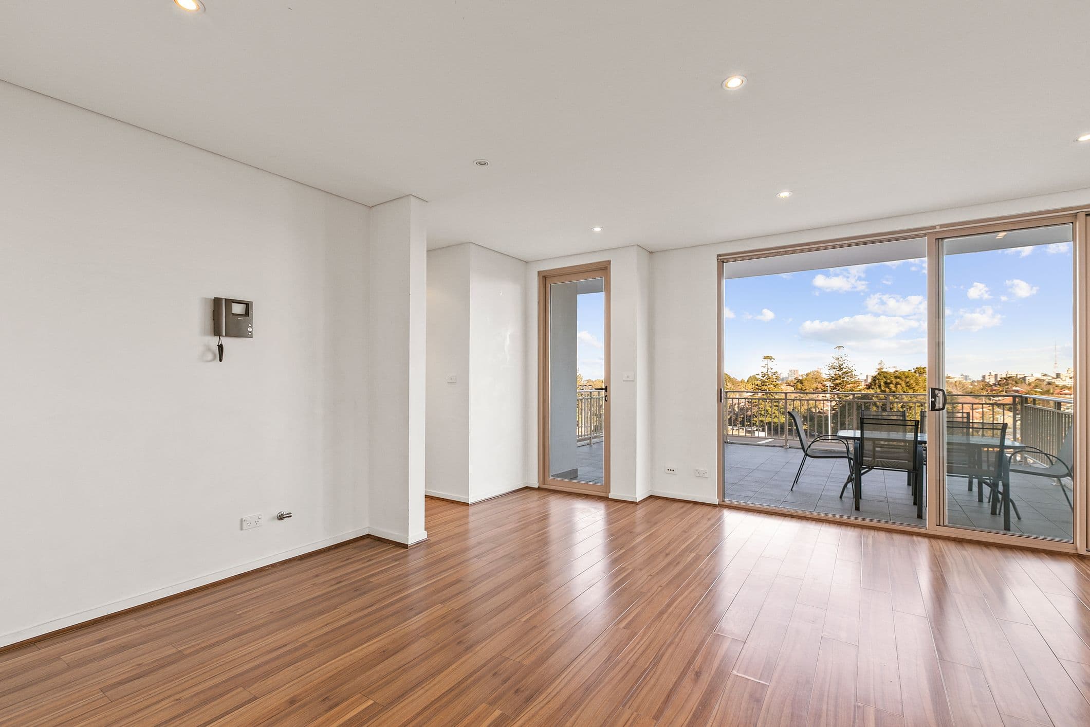 84-86 Albert Avenue, Chatswood NSW 2067, Chatswood - Thumbnail 2
