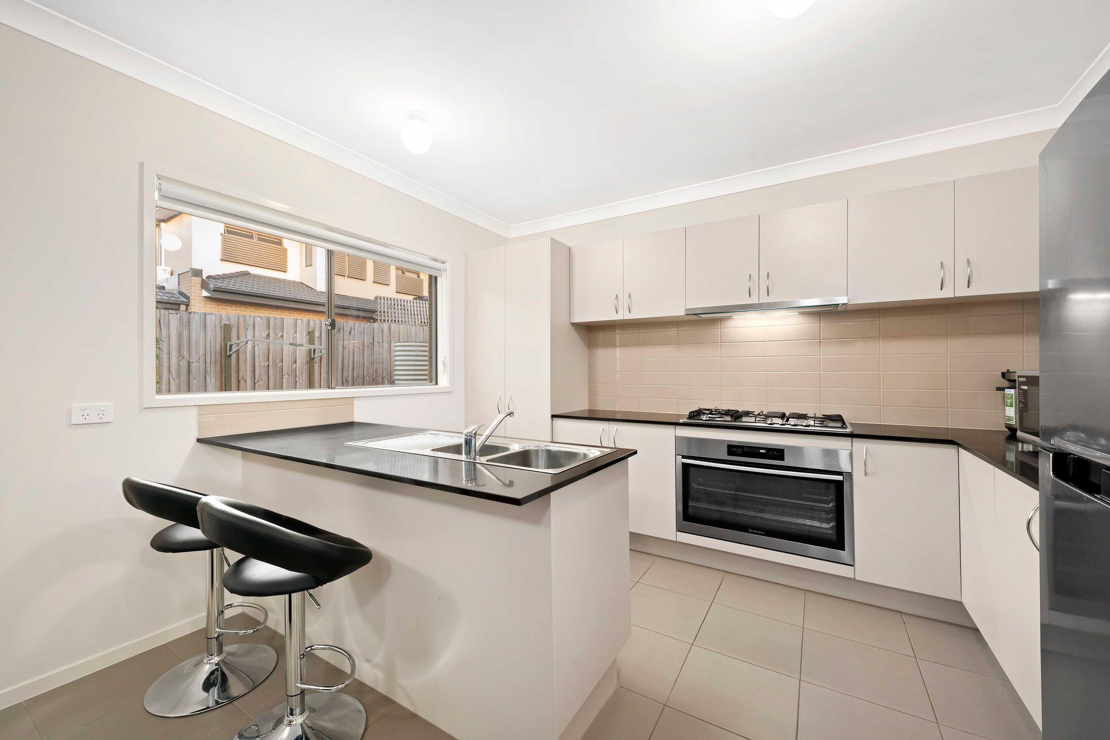 5 Denver Crescent, Rowville VIC 3178, Rowville - Thumbnail 3