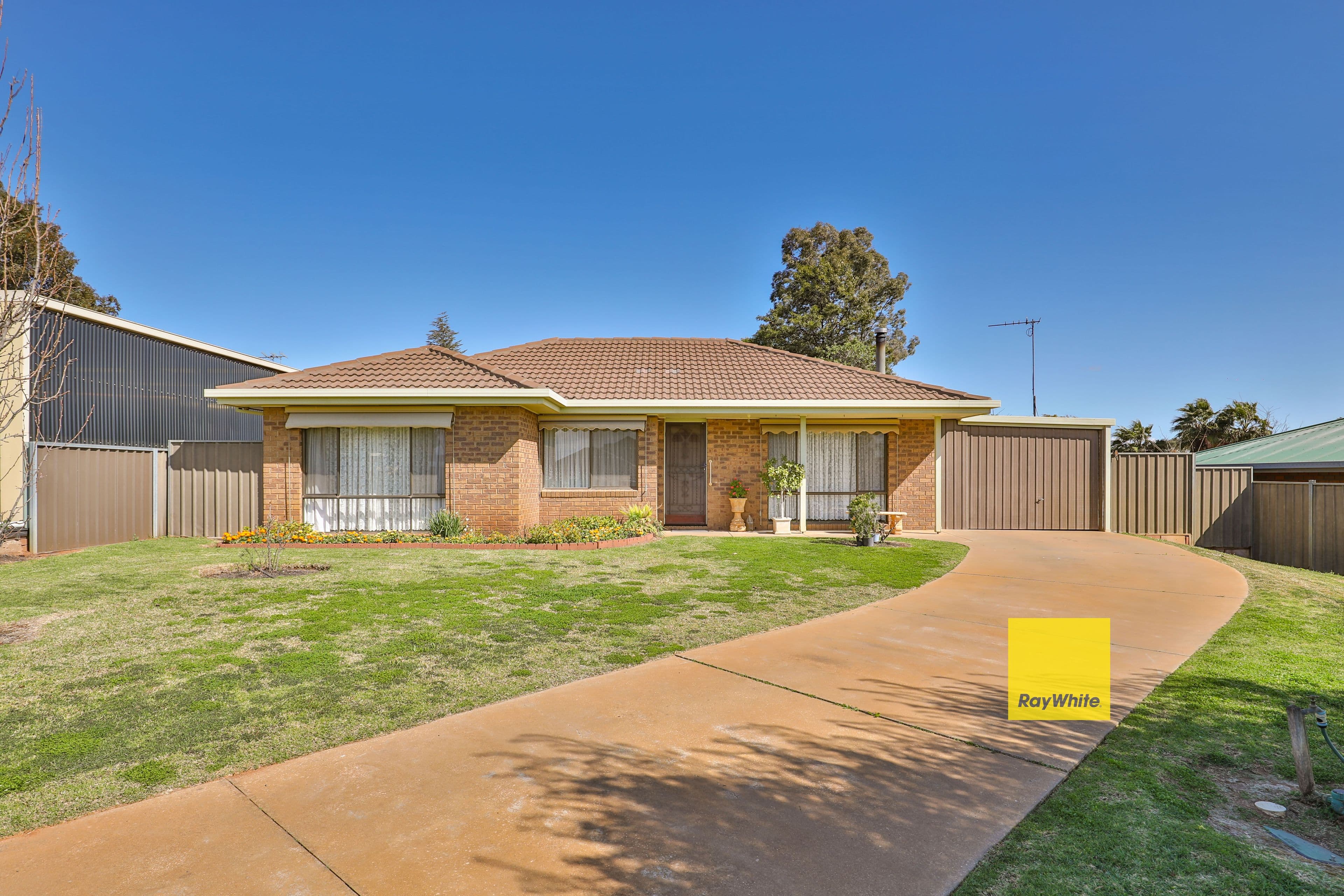 15 Crane Drive, Buronga NSW 2739, Buronga - Image 1