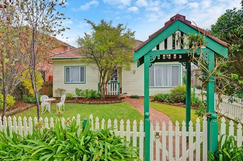 8 Rosamond Street, HORNSBY NSW 2077, Hornsby - Image 1
