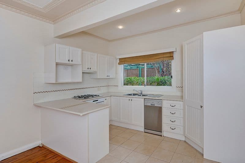 8 Rosamond Street, HORNSBY NSW 2077, Hornsby - Thumbnail 5