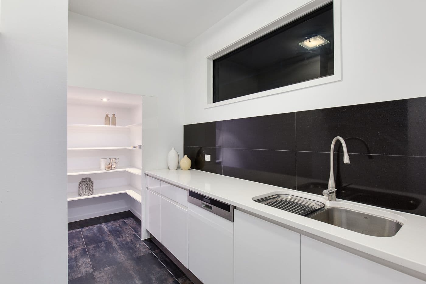 44 Smallman Street, Bulimba QLD 4171, Bulimba - Thumbnail 6