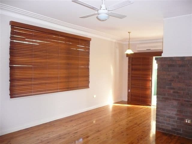11 Glade Street, ARCADIA VALE NSW 2283, Arcadia Vale - Thumbnail 3