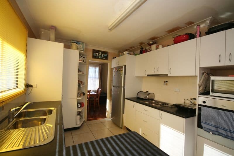 57 Queen Street, OBERON NSW 2787, Oberon - Thumbnail 2
