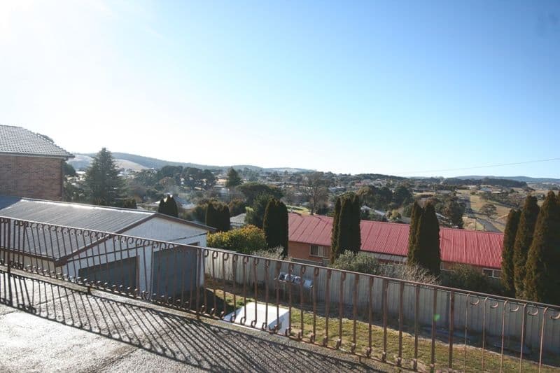 57 Queen Street, OBERON NSW 2787, Oberon - Thumbnail 4