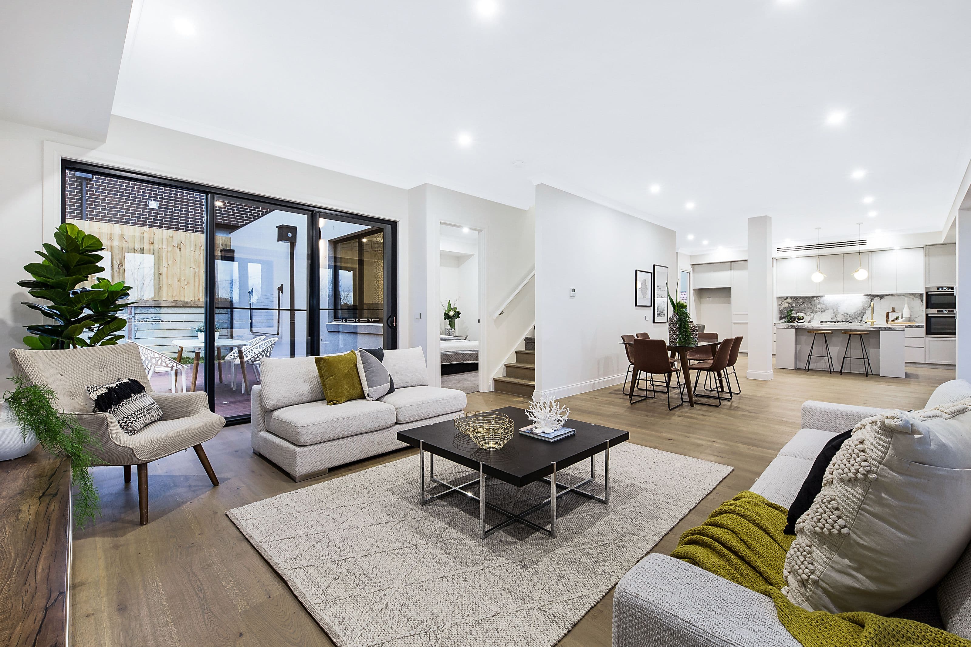 23 Russell Crescent, Mount Waverley VIC 3149, Mount Waverley - Thumbnail 4