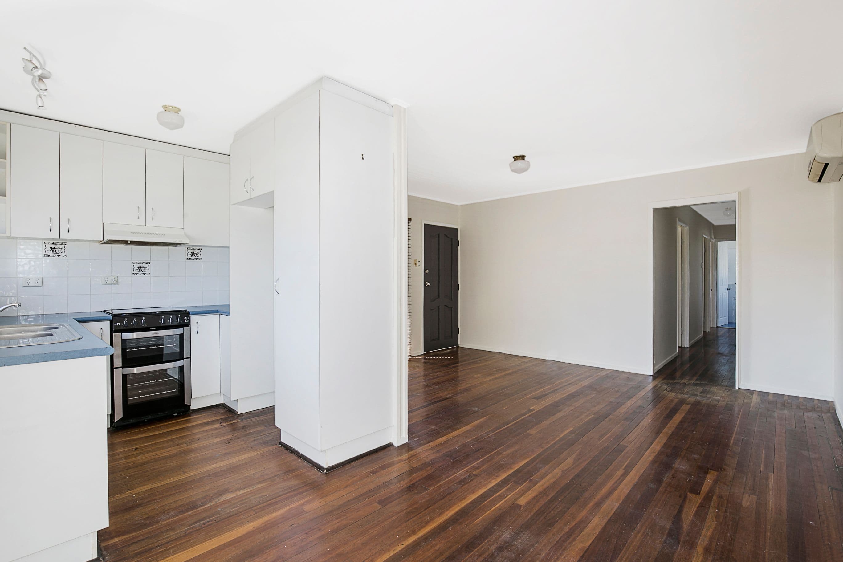 23 Hugh Street, Thorneside QLD 4158, Thorneside - Thumbnail 2