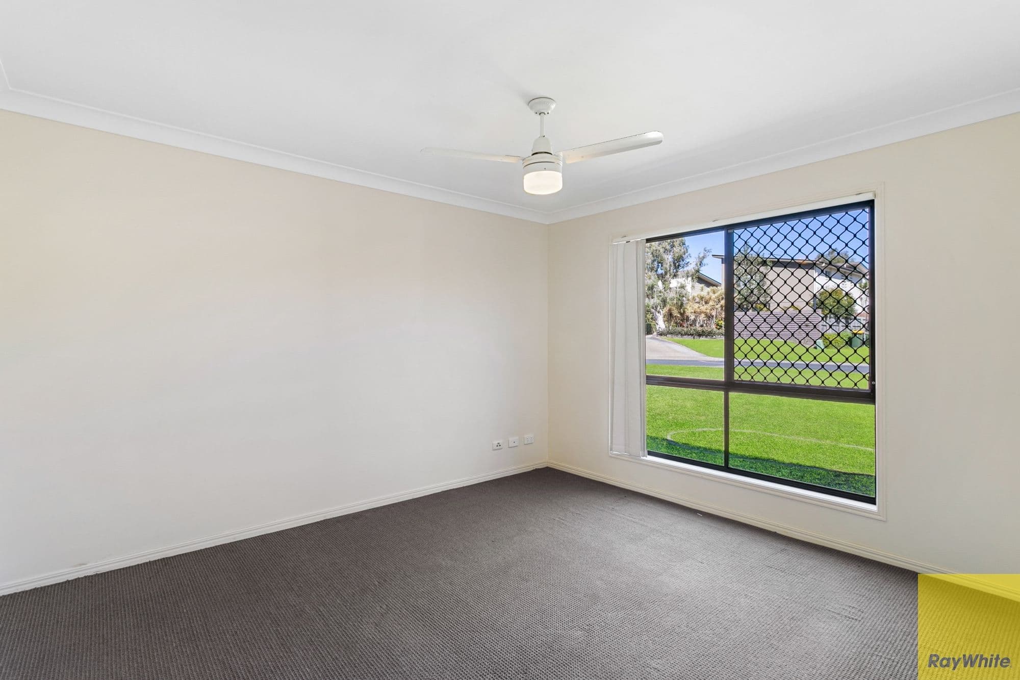 16 Lady Bowen Parade, Rothwell QLD 4022, Rothwell - Thumbnail 6