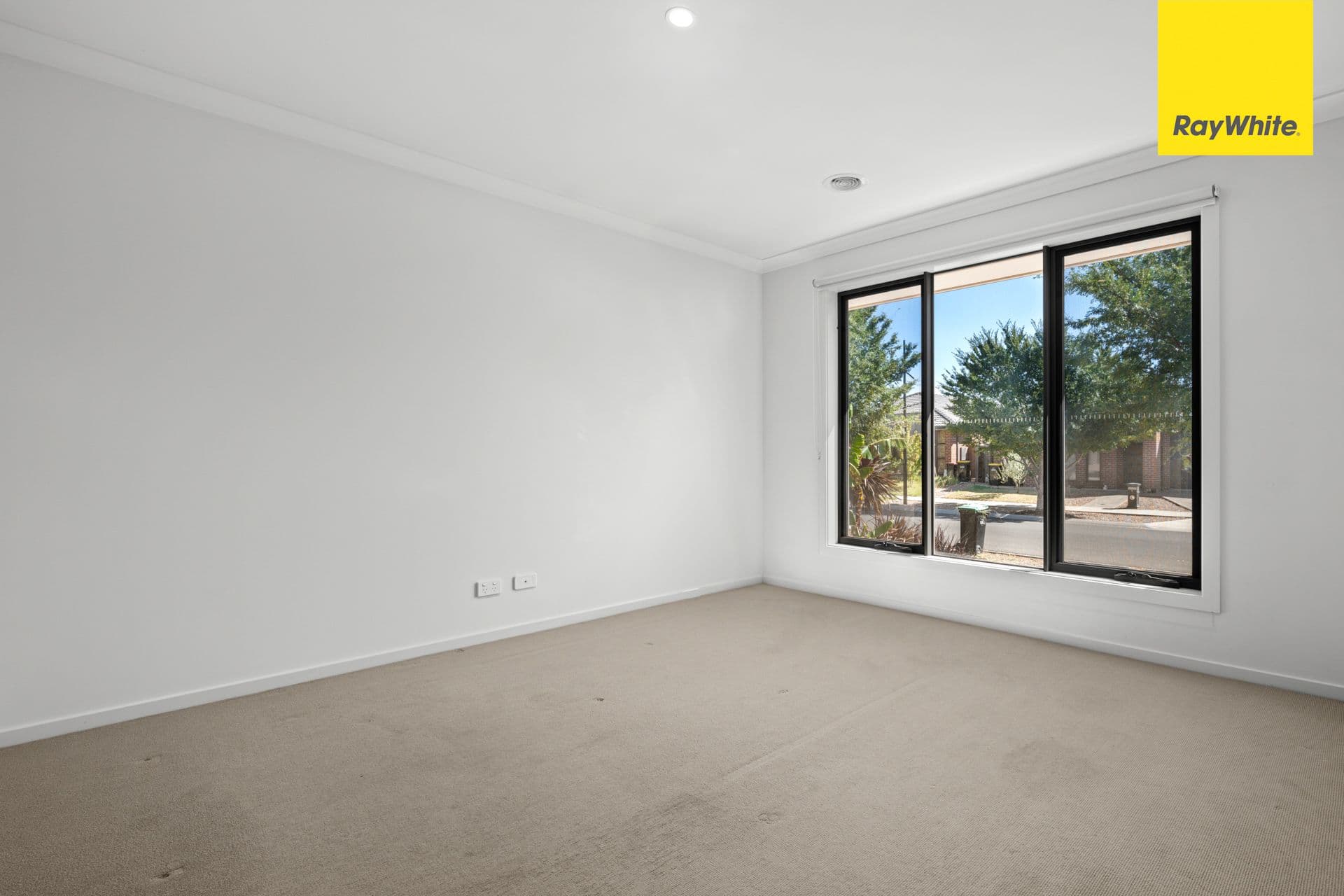 7 Fellows Street, WEIR VIEWS VIC 3338, Weir Views - Thumbnail 2