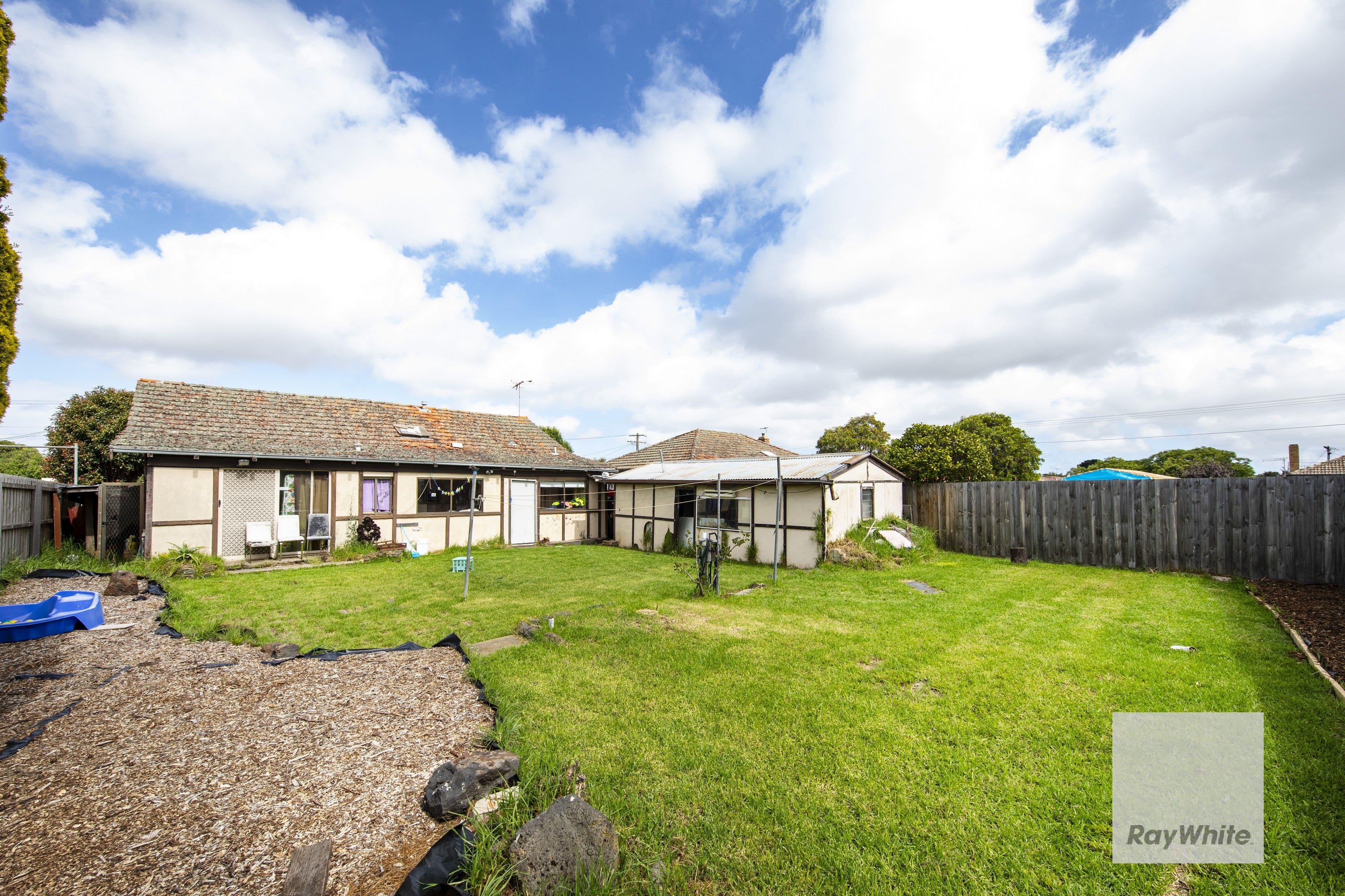 29 Welwyn Parade, Deer Park VIC 3023, Deer Park - Thumbnail 3