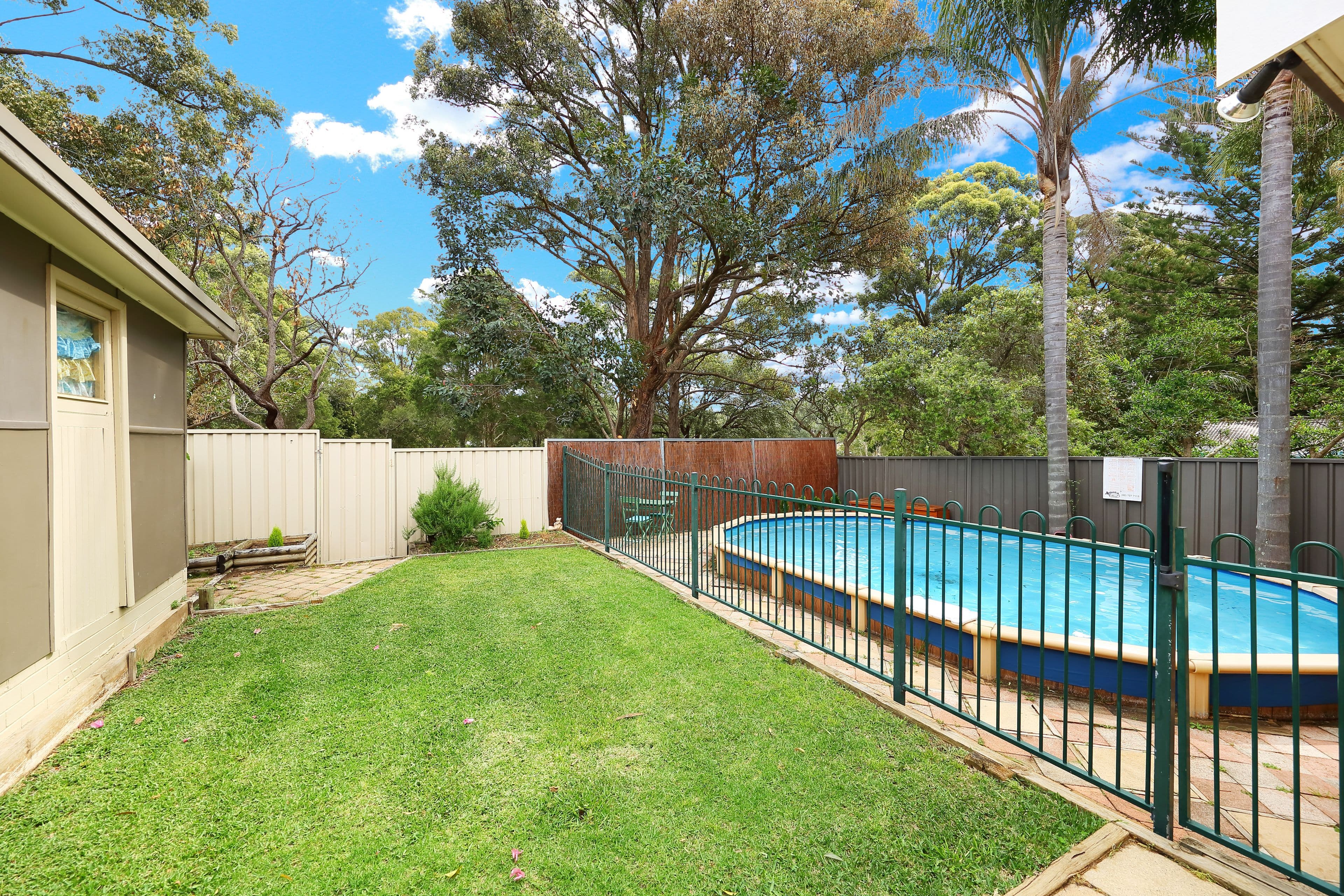 38 Tournay Street, Peakhurst - Thumbnail 2
