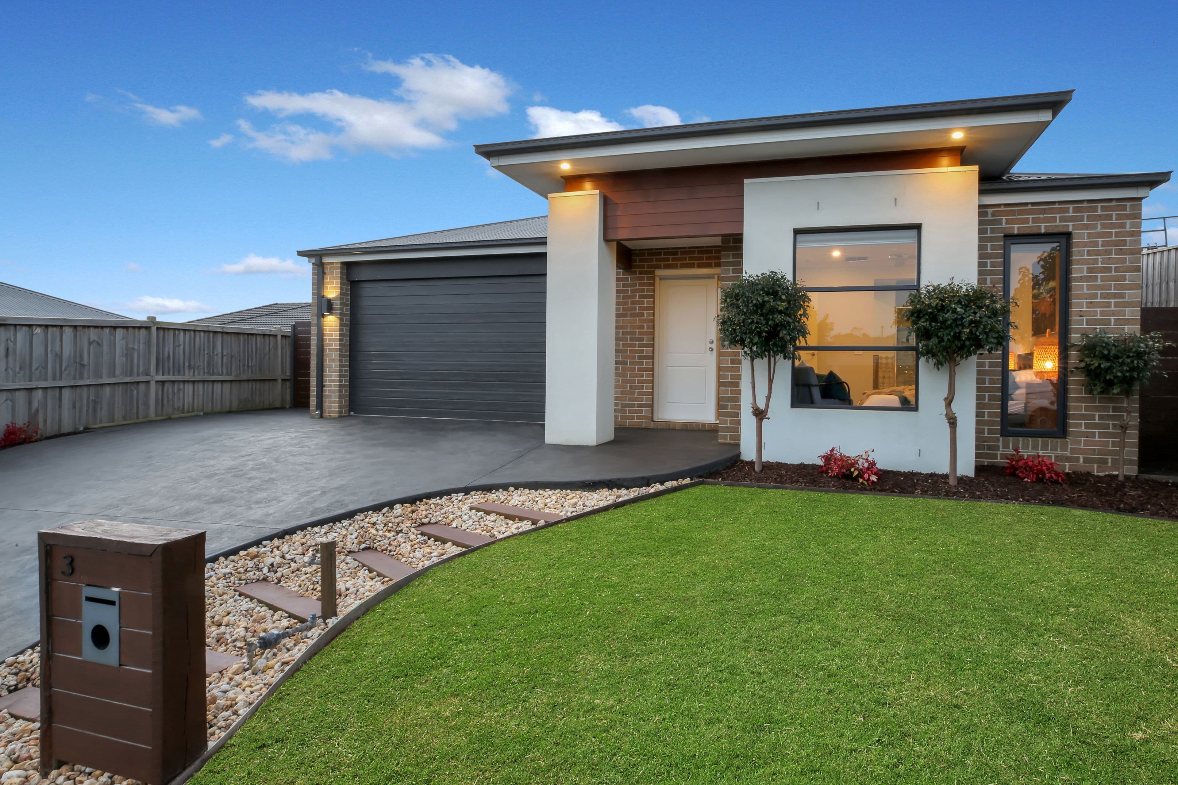 3 Minster Avenue, Warragul VIC 3820, Warragul - Thumbnail 2