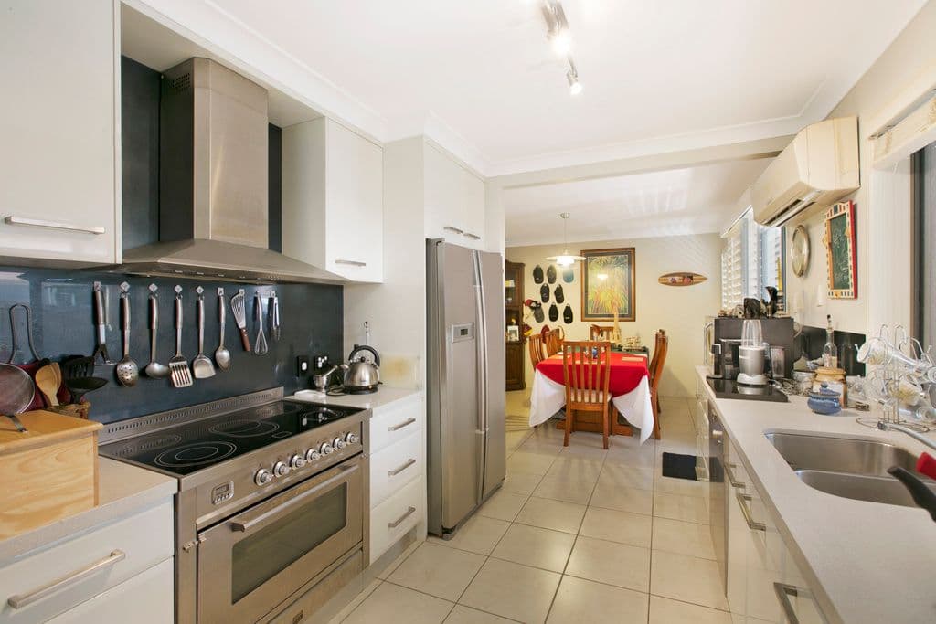 25 Island Street, Cleveland QLD 4163, Cleveland - Image 1