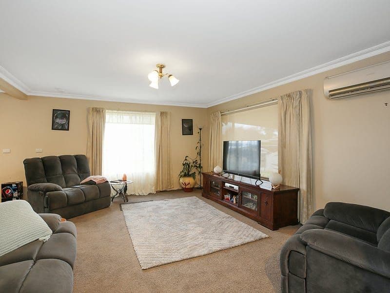 7 Nicholas Street, Colac VIC 3250, Colac - Thumbnail 2
