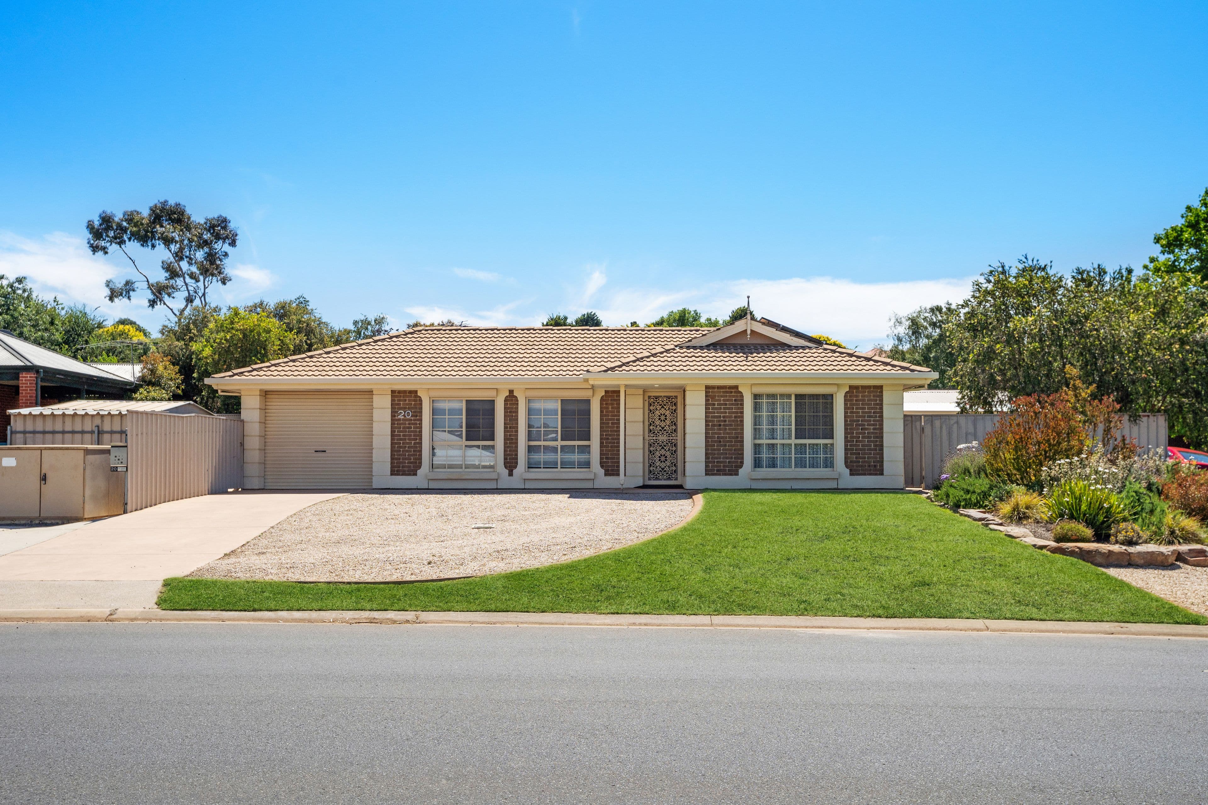20 Barker Road, Mount Barker SA 5251, Mount Barker - Thumbnail 2