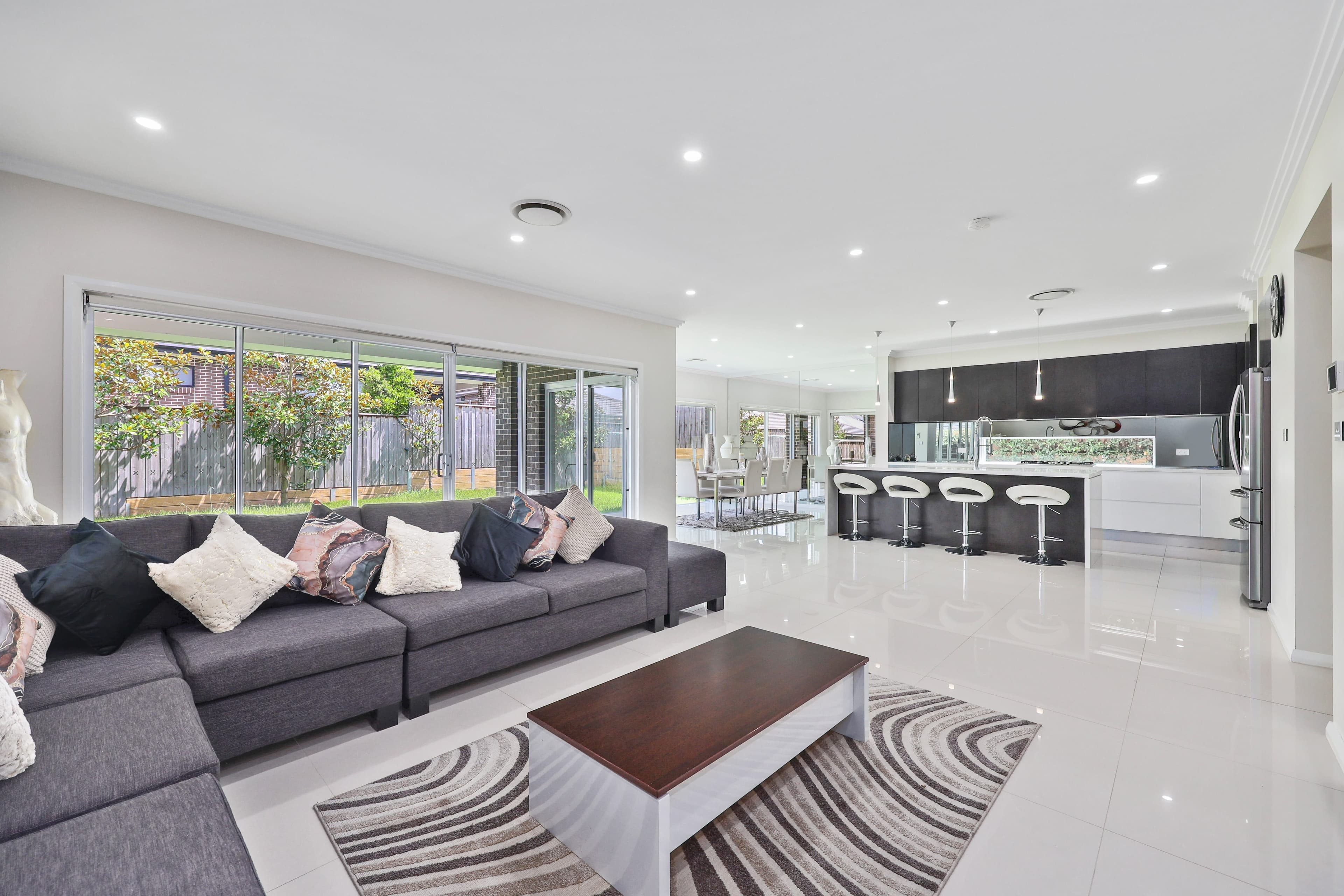 31 The Hermitage Way, GLEDSWOOD HILLS NSW 2557, Gledswood Hills - Thumbnail 5